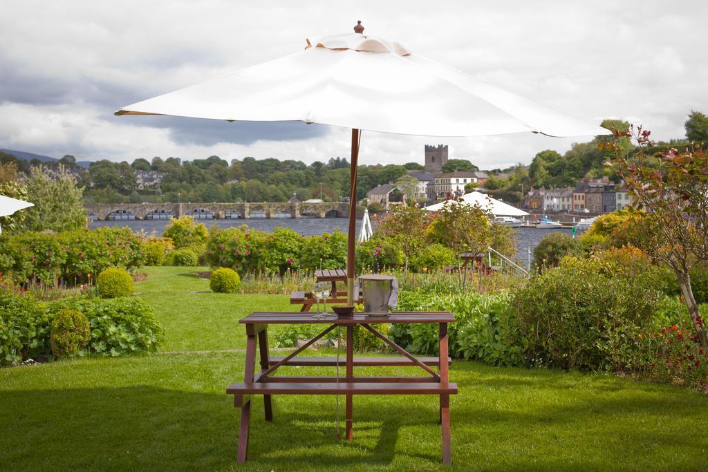 The Lakeside Hotel & Leisure Centre Killaloe Exterior foto